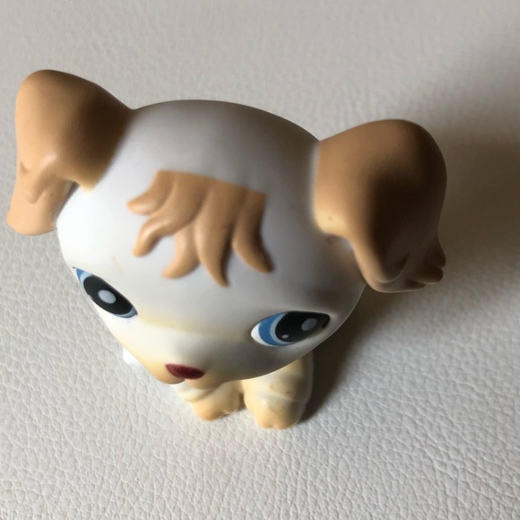 Littlest Pet Shop Golden Retriever Dog 140 Yellow Blue Eyes LPS Portable Pets - Picture 9 of 9